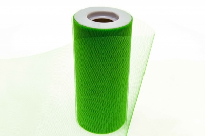 Фатин в шпульках 16-146, 10 гр/м2, шир. 15 см (в нам. 25+/-1 м), цвет зелёный - купить в Южно-Сахалинске. Цена: 100.69 руб.
