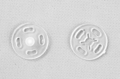 Кнопки пришивные пластиковые 13 мм, блистер 24шт, цв.-прозрачные - купить в Южно-Сахалинске. Цена: 62.27 руб.